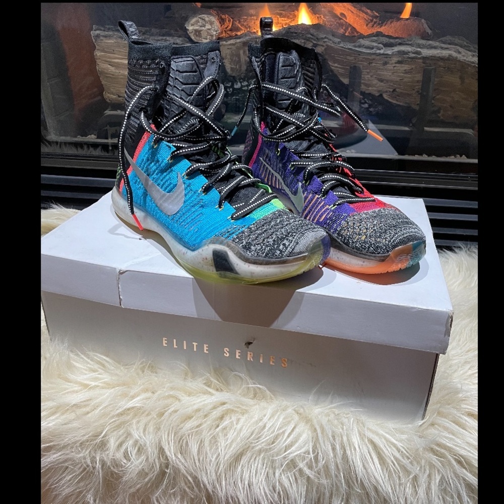 Nike Kobe 10 Elite Se “What The Kobe” -815810-900.